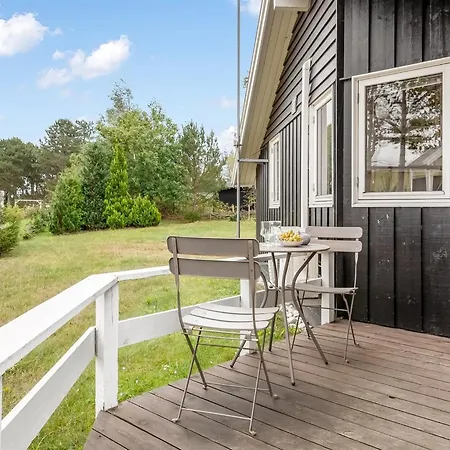 Holiday home Raafael - 175m From The Sea By Interhome